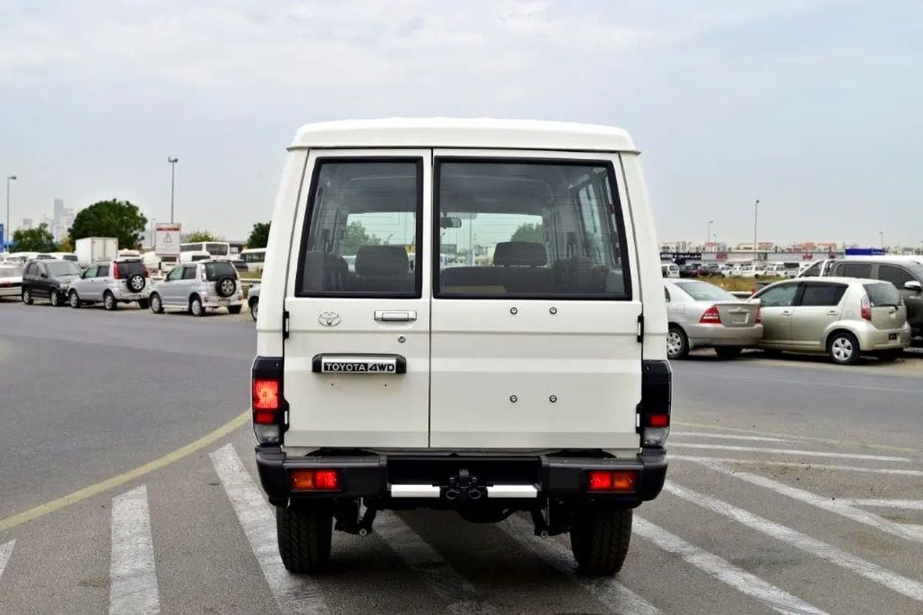 Toyota Land Cruiser New Toyota Land Cruiser 78 Diesel 2.8L Manual Model 2025