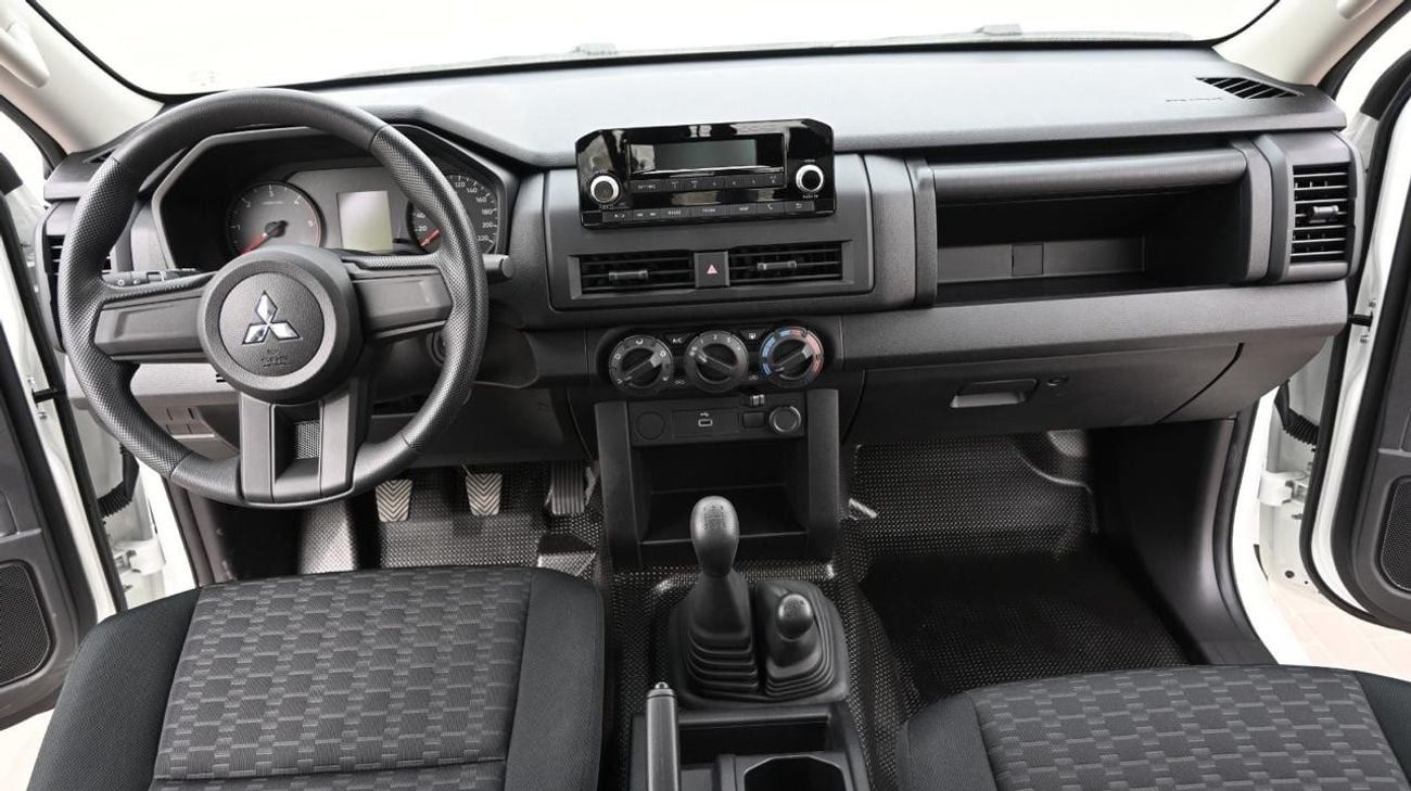 Mitsubishi L200 MITSUBISHI L200 2.4L DIESEL DCABIN 4X4 GL 5MT MID-LINE