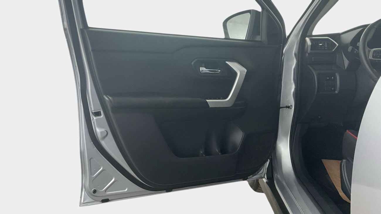 تويوتا ريز G | upto AED 20,000 Ramadan Discount | شامل الضمان | 0 ﺪﻔﻋﺓ ﺃﻮﻟﻯ