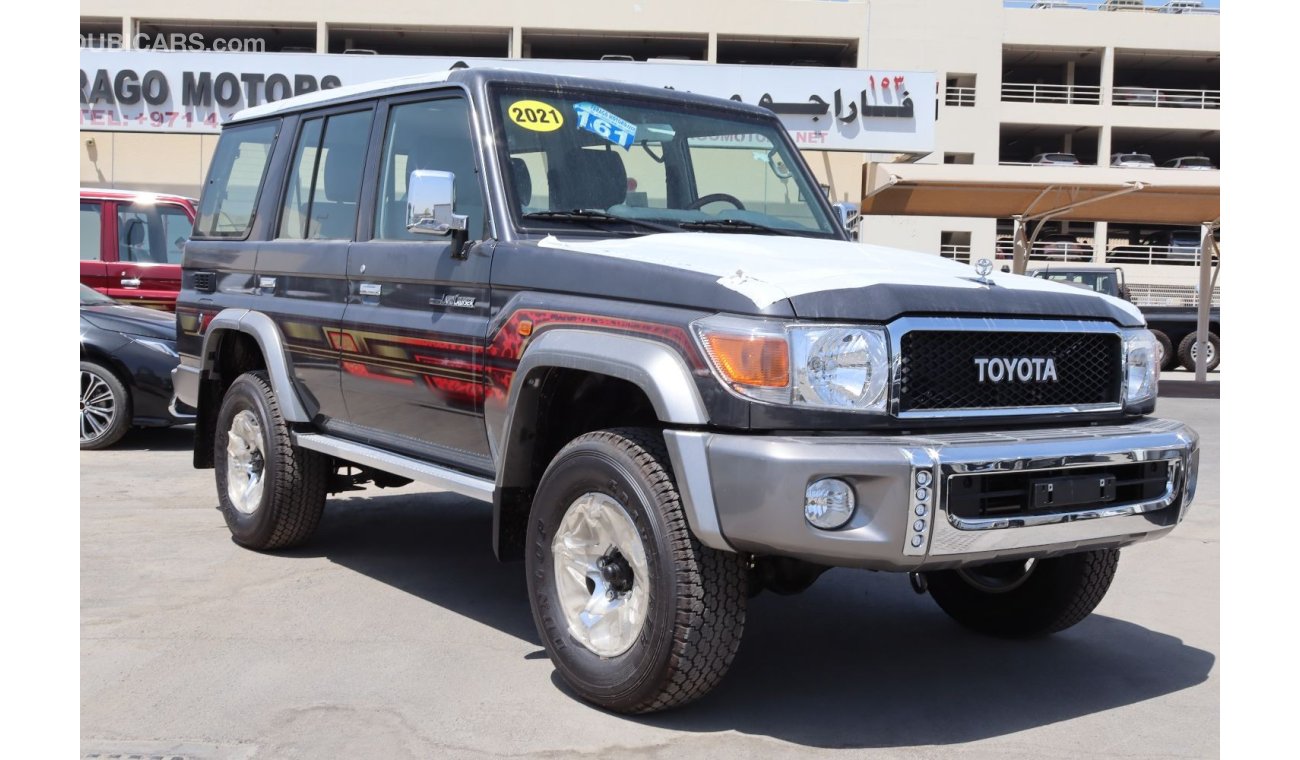 تويوتا لاند كروزر هارد توب TOYOTA Land Cruiser Hard Top GRJ 76 4.0 V6 PETROL / GASOLINA 2022