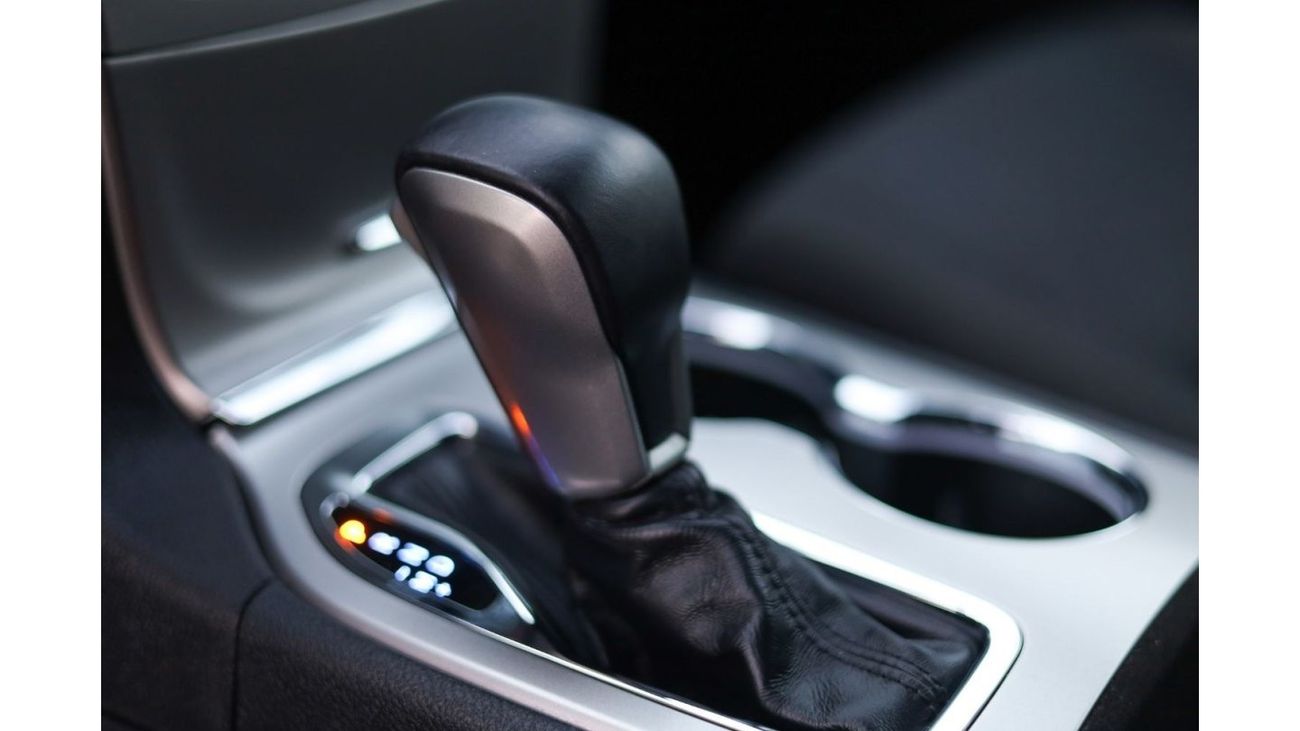 جيب جراند شيروكي لاريدو