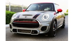 Mini John Cooper Works JCW 2.0cc with Warranty, Panoramic Roof Navigation and Reverse Camera