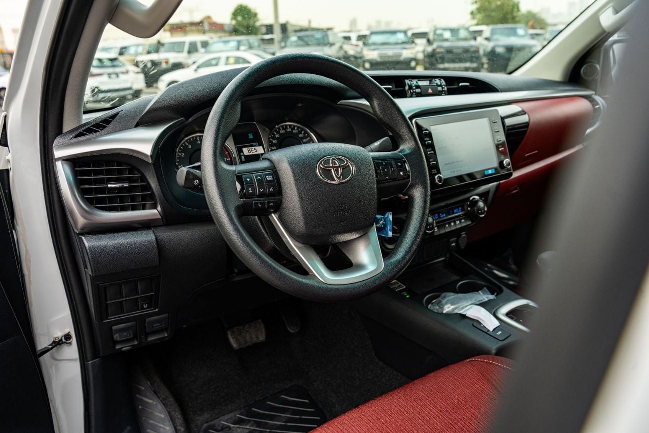تويوتا هيلوكس Toyota Hilux 2.7L   2026  Automatic
