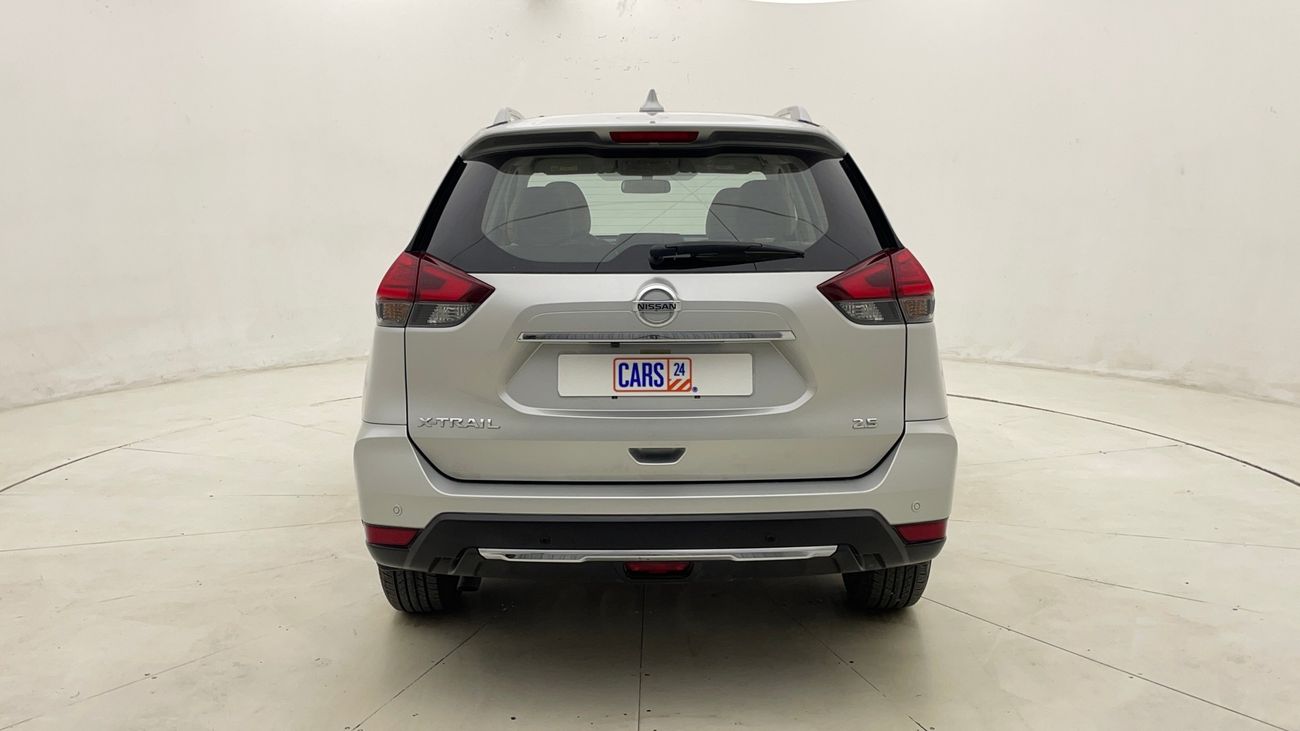 نيسان إكس تريل S 4WD 2.5 | بدون دفعة مقدمة | اختبار القيادة في المنزل