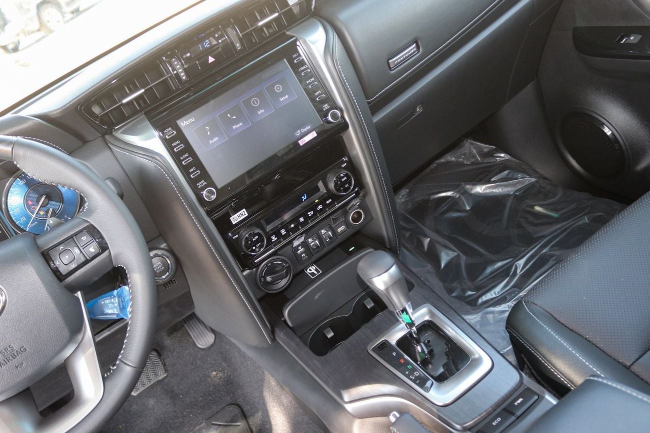 Toyota Fortuner 2026 Model Toyota Fortuner, 4.0L Petrol 4WD 6A/T