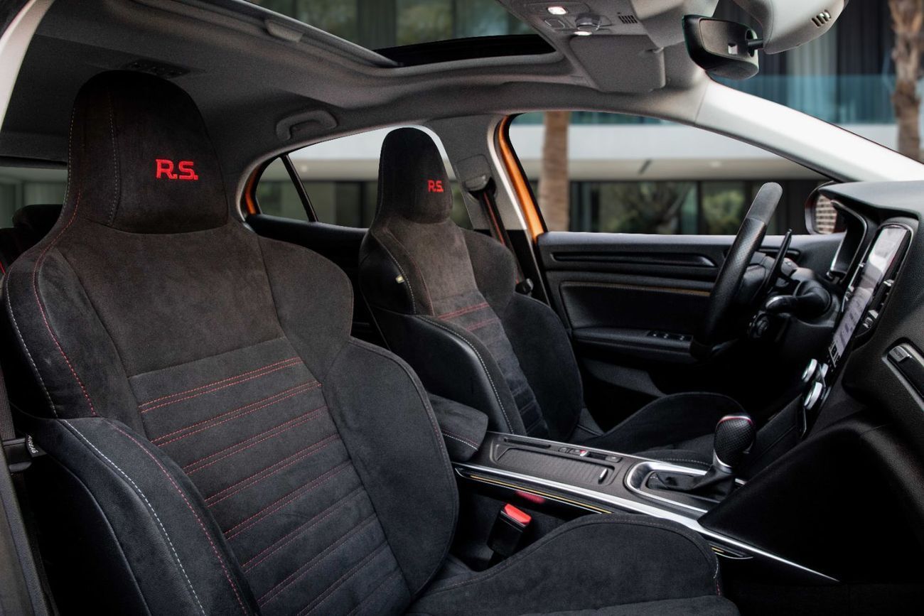 Renault Megane Megane RS | 2,057 P.M | 0% Downpayment | Immaculate Condition!