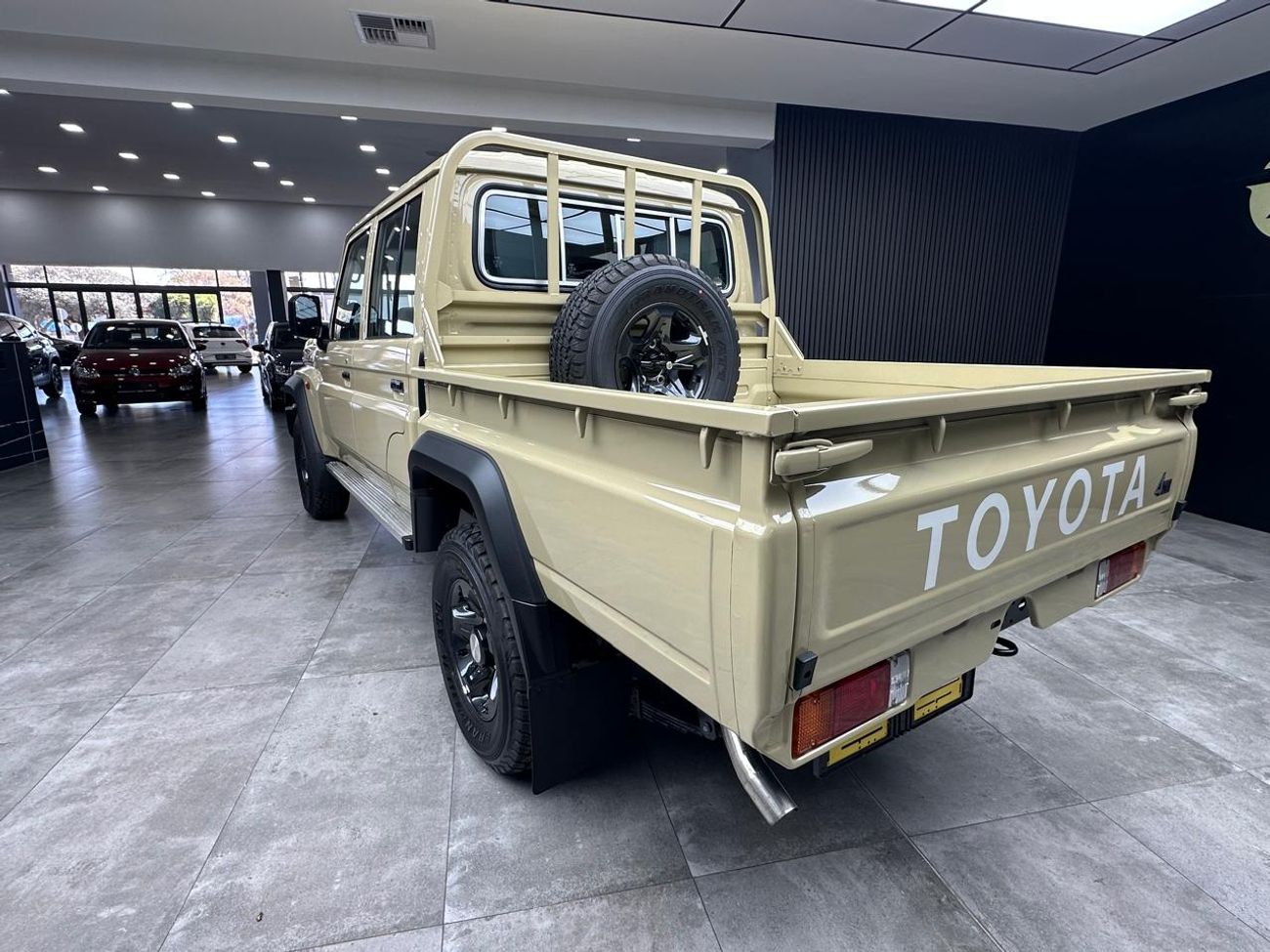 تويوتا لاند كروزر بيك آب Toyota LC79 RHD 4.2L diesel engine 2025 manual gear