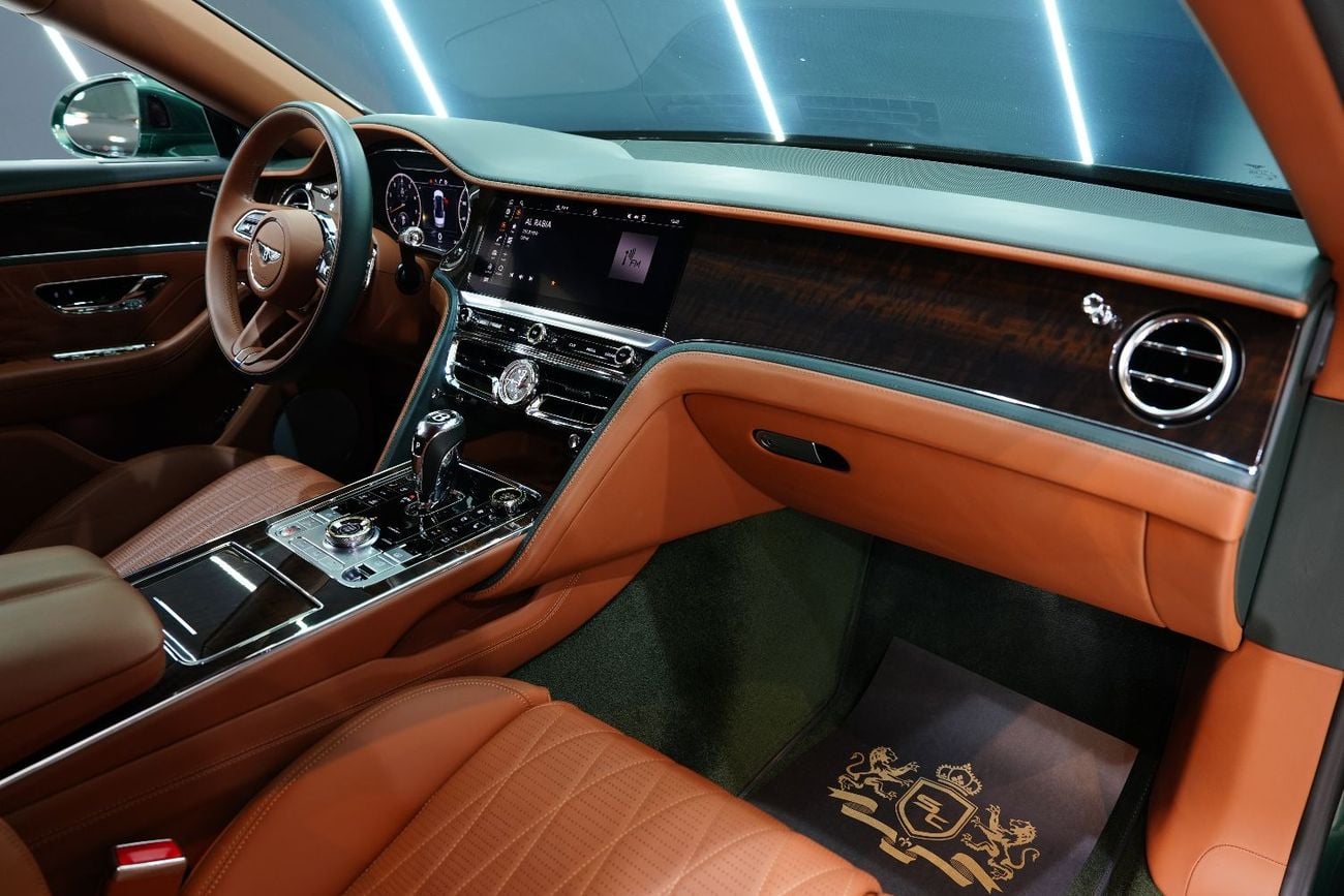 Bentley Flying Spur V8 , Mulliner Driving Specs, Rare Green, Rear Touchscreen!!