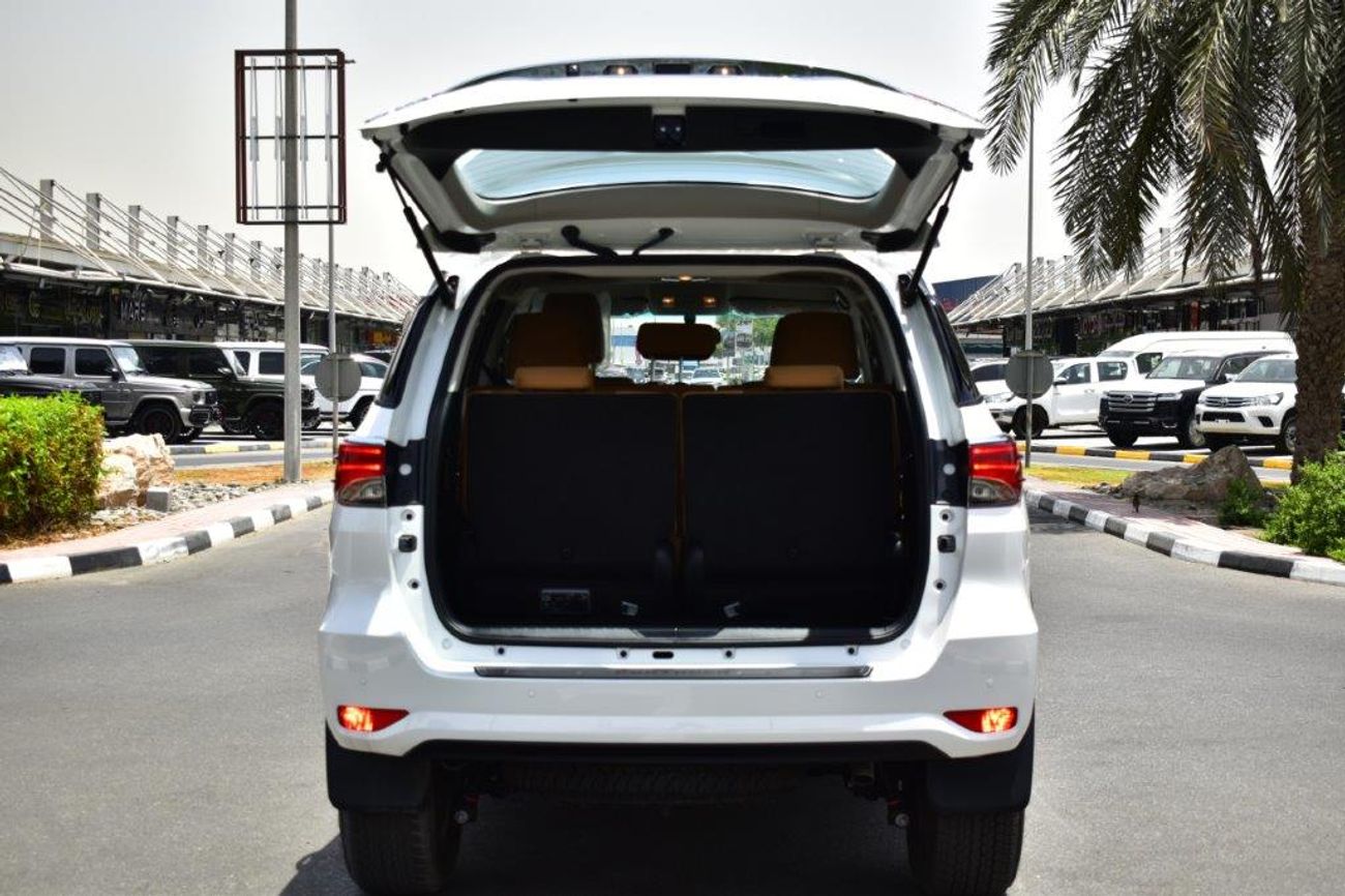 تويوتا فورتونر 2025 MODEL TOYOTA FORTUNER GXR LIMITED  2.7L PETROL 4WD 7 SEATER AUTOMATIC