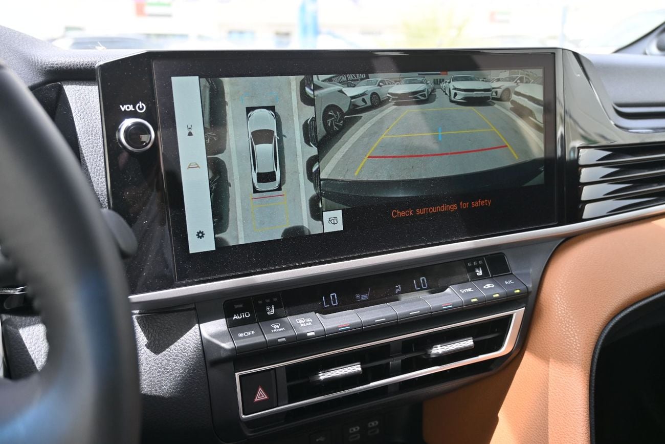 تويوتا كامري Toyota Camry Lumiere 2.5L Hybrid GCC, Model 2026, Color Black