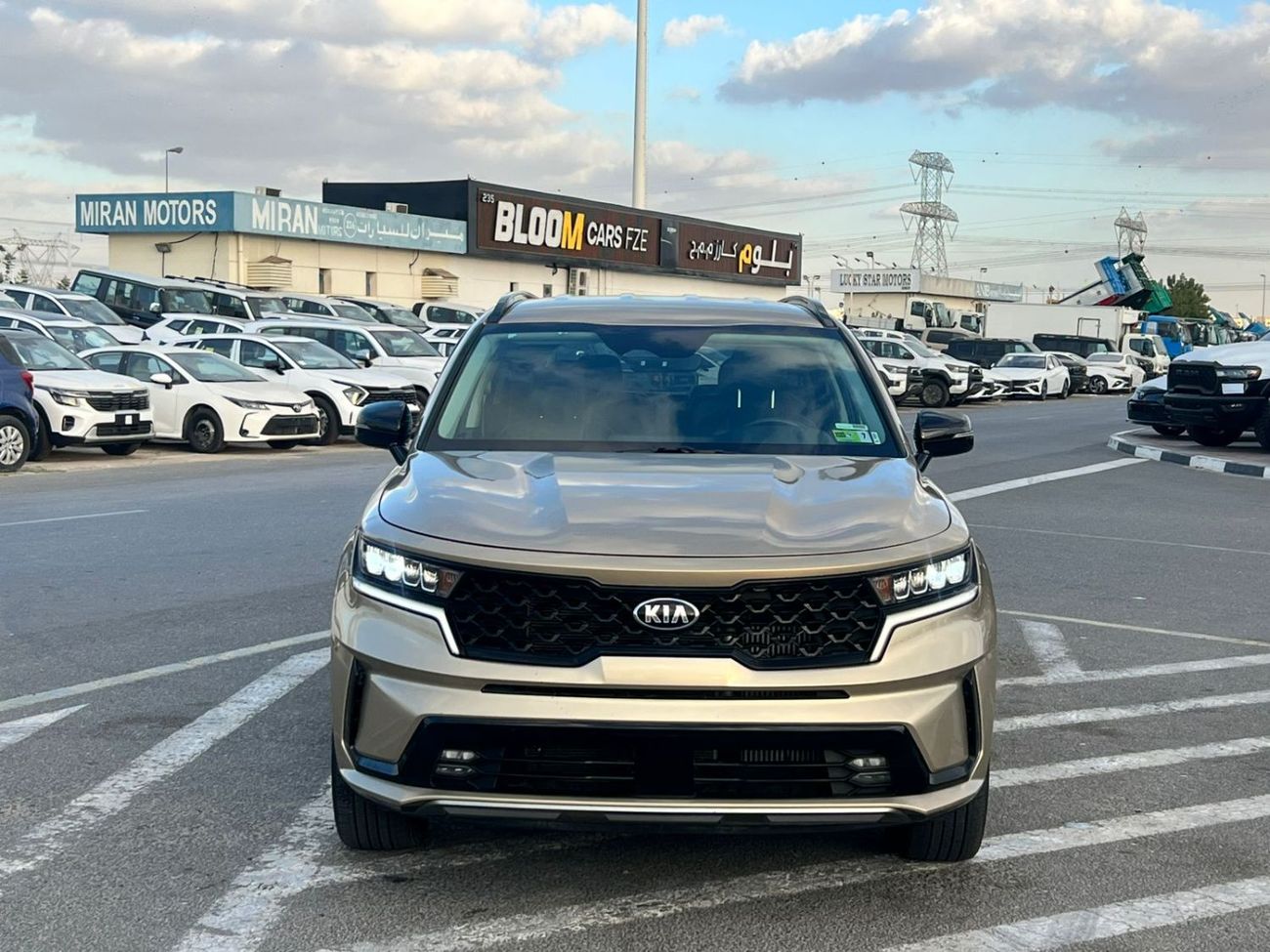 Kia Sorento 2021 KIA SORENTO EX - 2.5L V4 - Rear Camera & Sensor 4x4 - Leather Seats With Electric - Auto Trunk