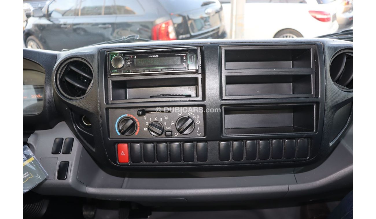 Hino 700 Hino T3 714