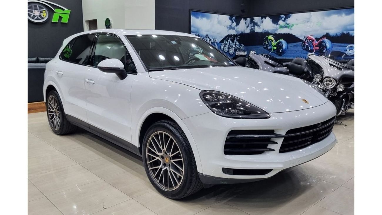 Porsche Cayenne Std PORSCHE CAYENNE 2022 WITH ONLY 3000 KM IN BEAUTIFUL CONDITION FOR 295K AED