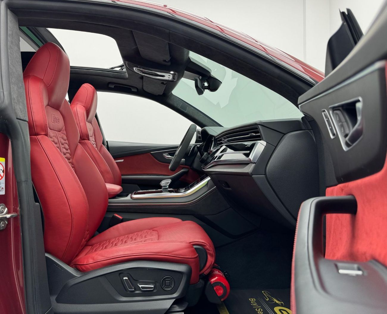 أودي RSQ8 2021 Audi RS Q8, Audi Full Service History, 1 Year Warranty, GCC