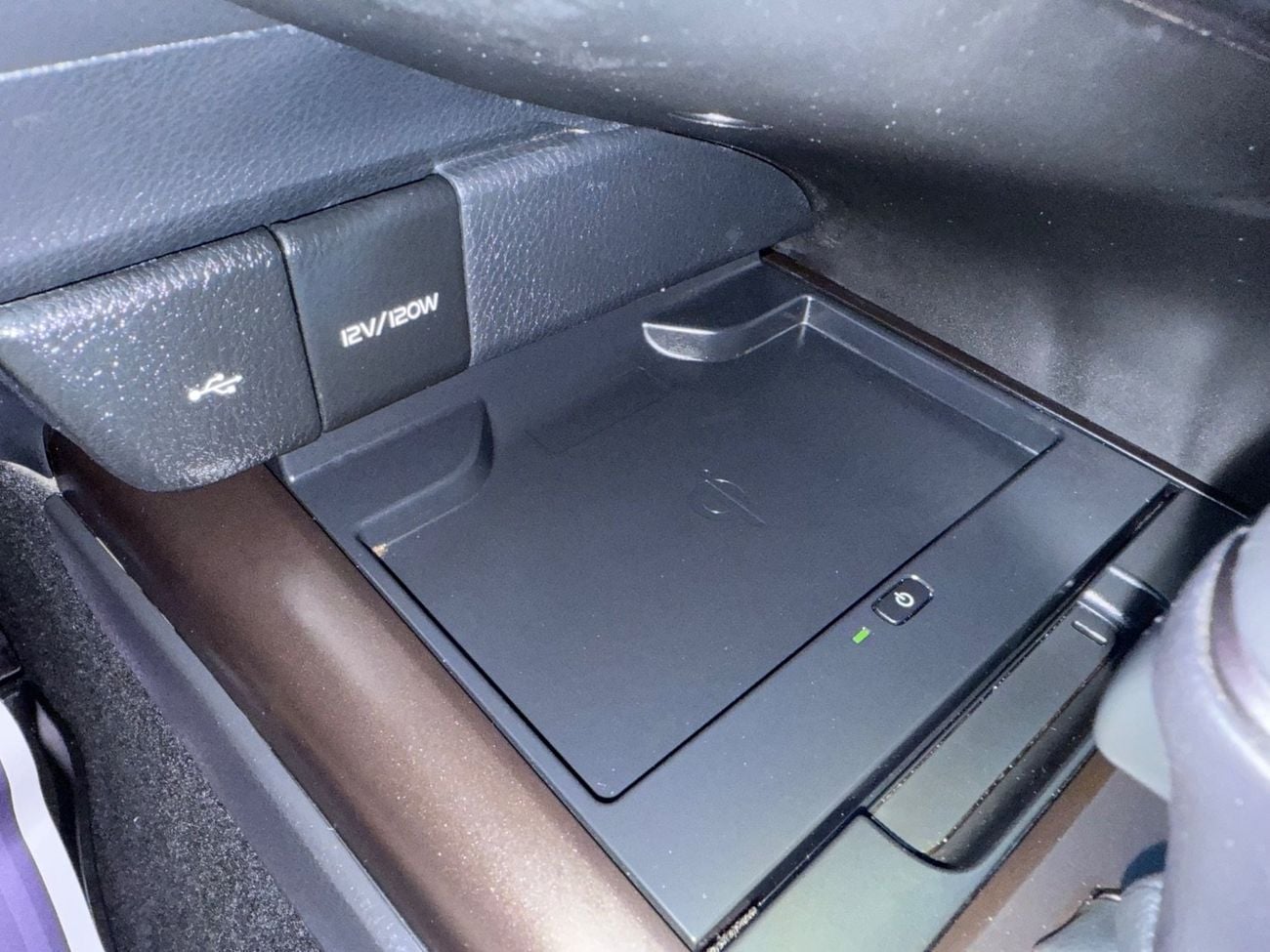 Toyota Camry SE 2.5L (204 HP) 2024 SE GR SPORT EDITION (204 HP) MOONROOF FULL OPTION CANADA SPEC