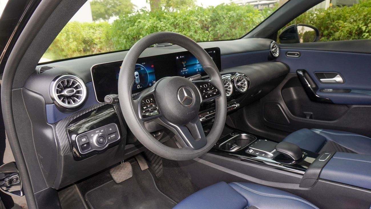 مرسيدس بنز A 220 KOREAN SPECS 2020!! NO PAINT!! NO ACCIDENT! IMMACULATE CONDITION