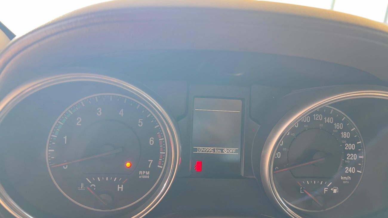 جيب جراند شيروكي Overland 5.7L (360 HP)