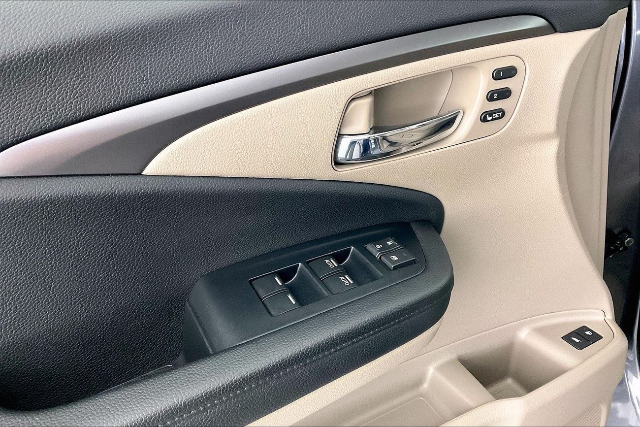 Jeep Grand Cherokee Limited Plus| 1 year free warranty | Exclusive Eid offer