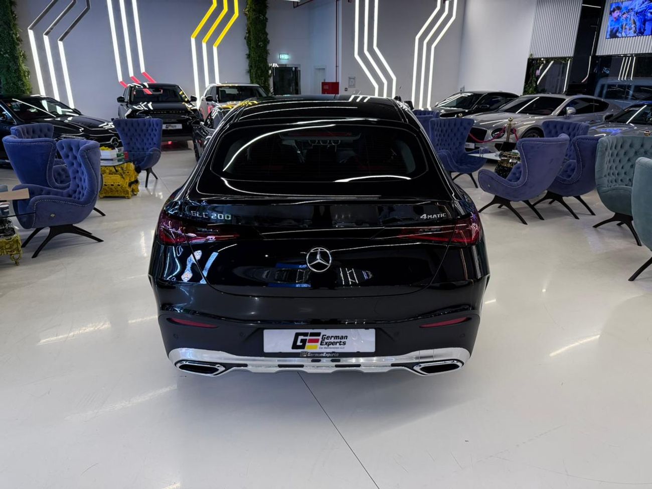 Mercedes-Benz GLC Coupe 200 4MATIC 2025 GLC200 COUPE AMG / PREMIUM PLUS / GCC / MERCEDES DEALERSHIP WARRANTY