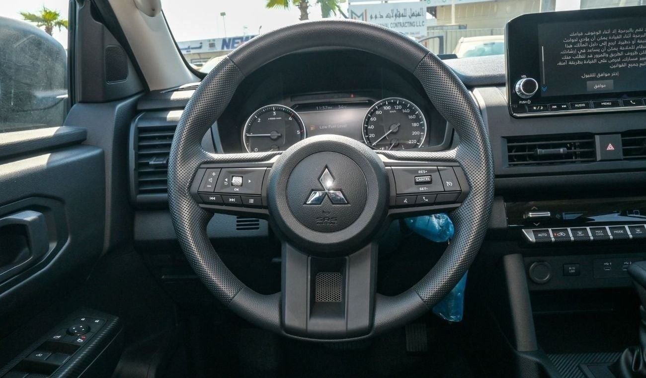 Mitsubishi L200 Brand New Mitsubishi L200 For Export 2024 2.5L Diesel GLX Grey/Black | A/T | Euro 4 | 4WD | L200-GLX