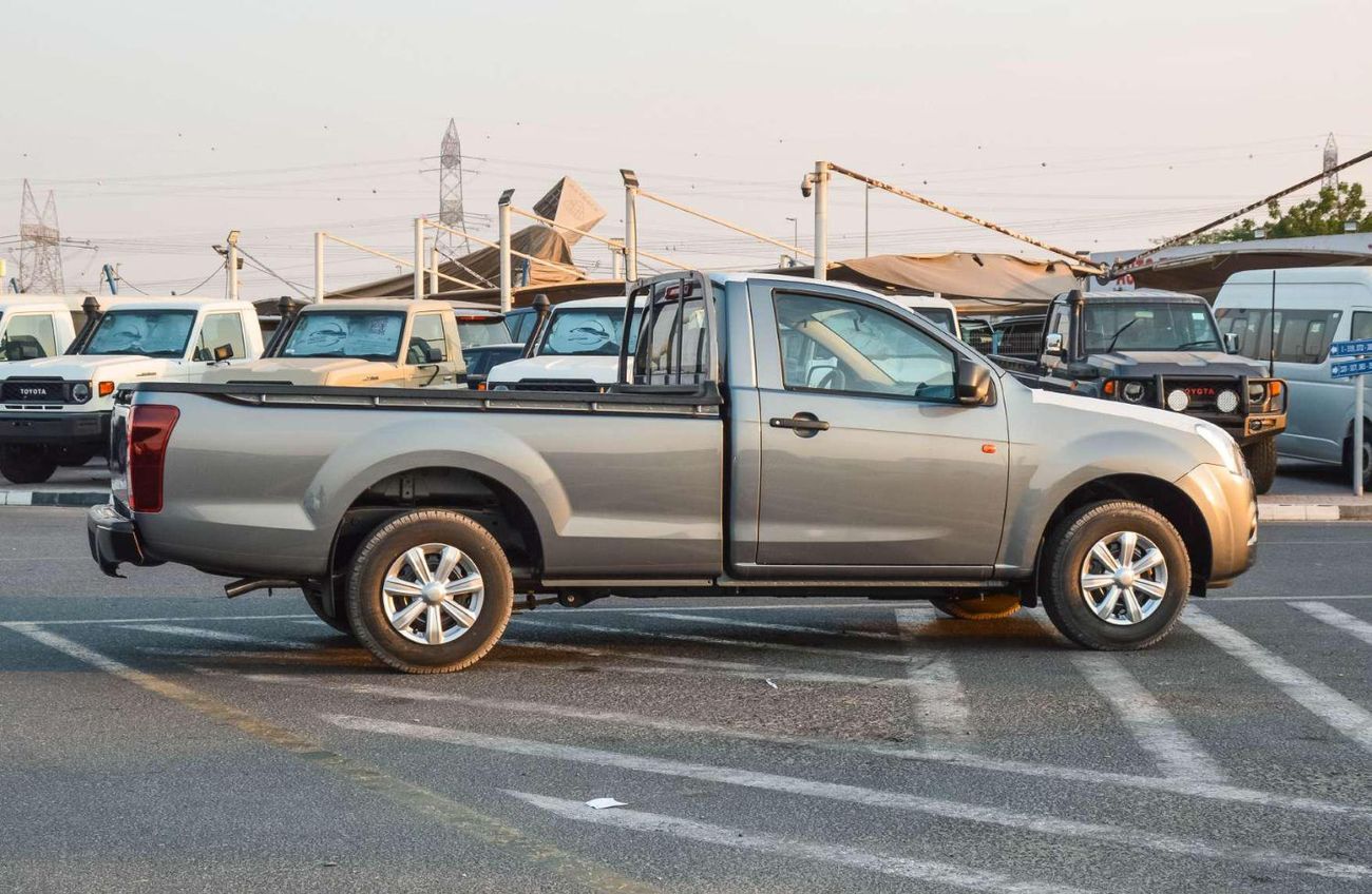 إيسوزو D ماكس ISUZU DMAX 2.5L 2WD SC DIESEL PICKUP 2026