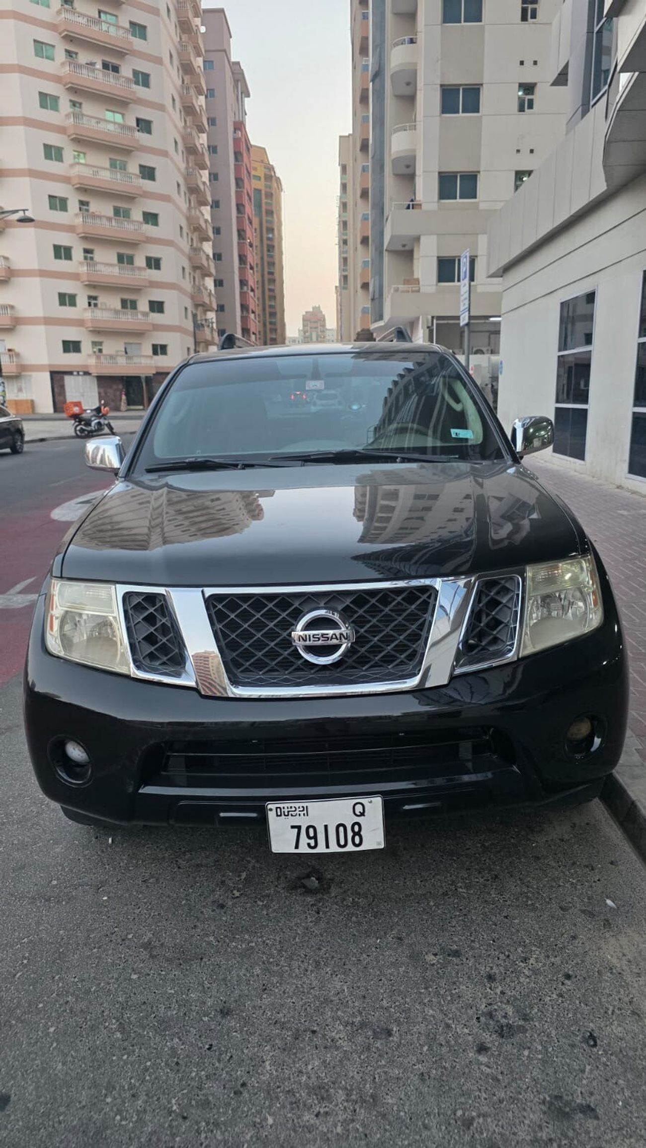 نيسان باثفايندر SE 3.5L