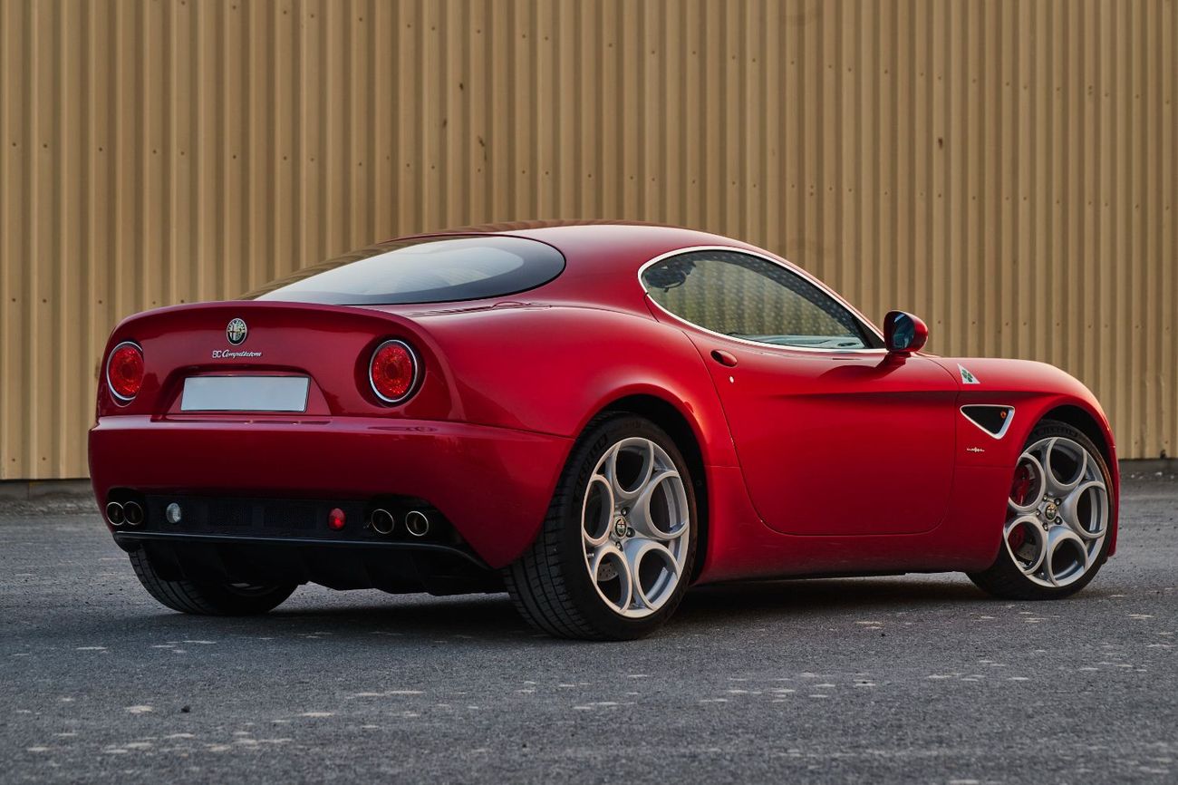 Alfa Romeo 8C