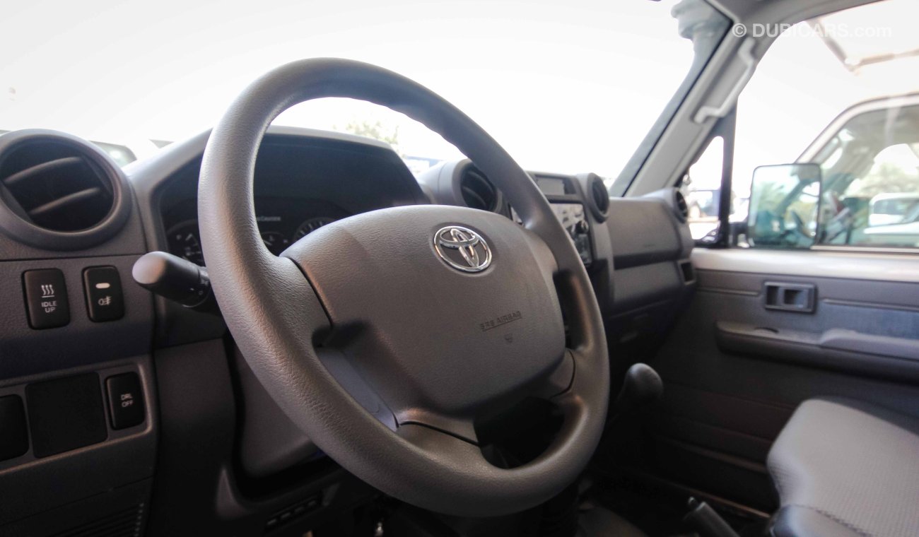 Toyota Land Cruiser Pick Up Single Cab V8 4.5L Diesel 4WD Manual Transmission