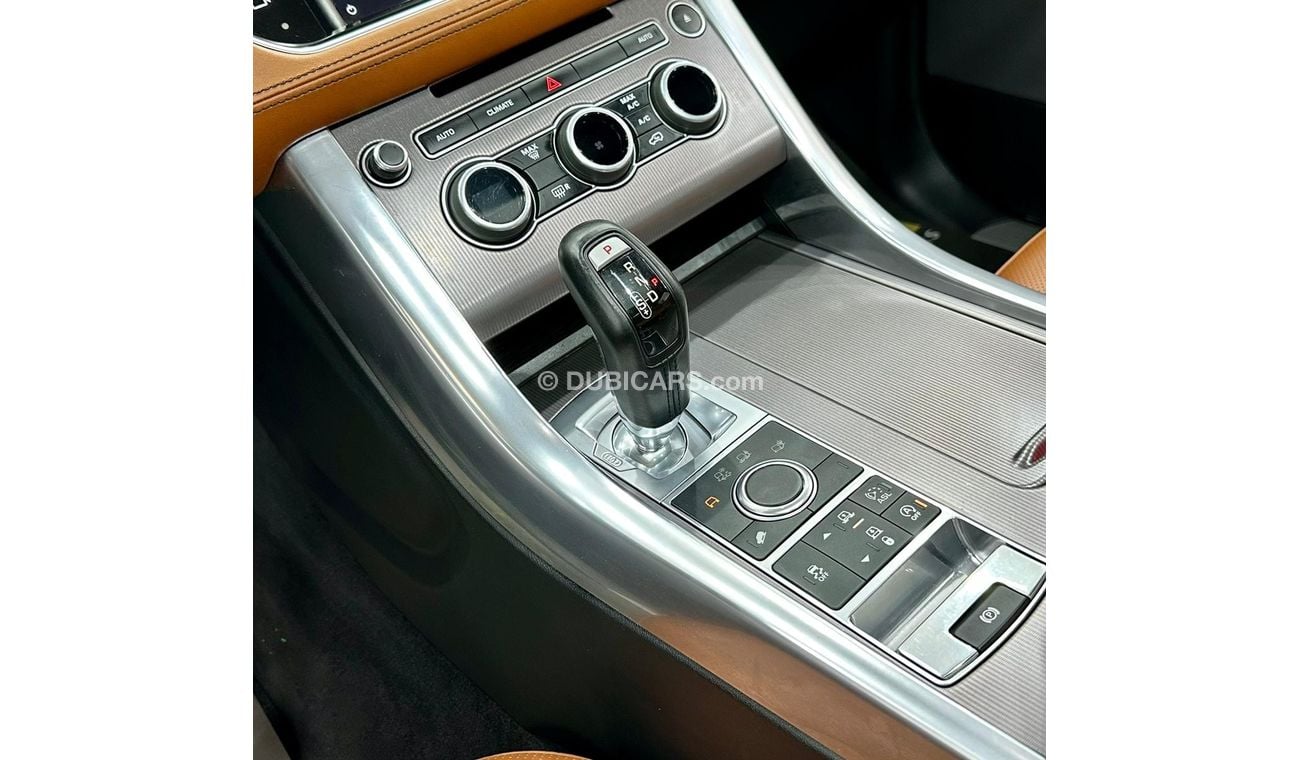 Land Rover Range Rover Sport 2016 Range Rover Sport HSE V6, Warranty, Full Range Rover Service History, GCC