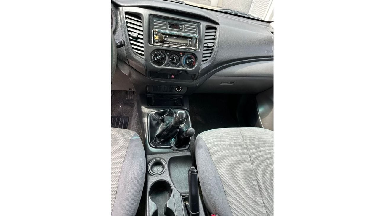 Mitsubishi L200 GLS GCC 4W