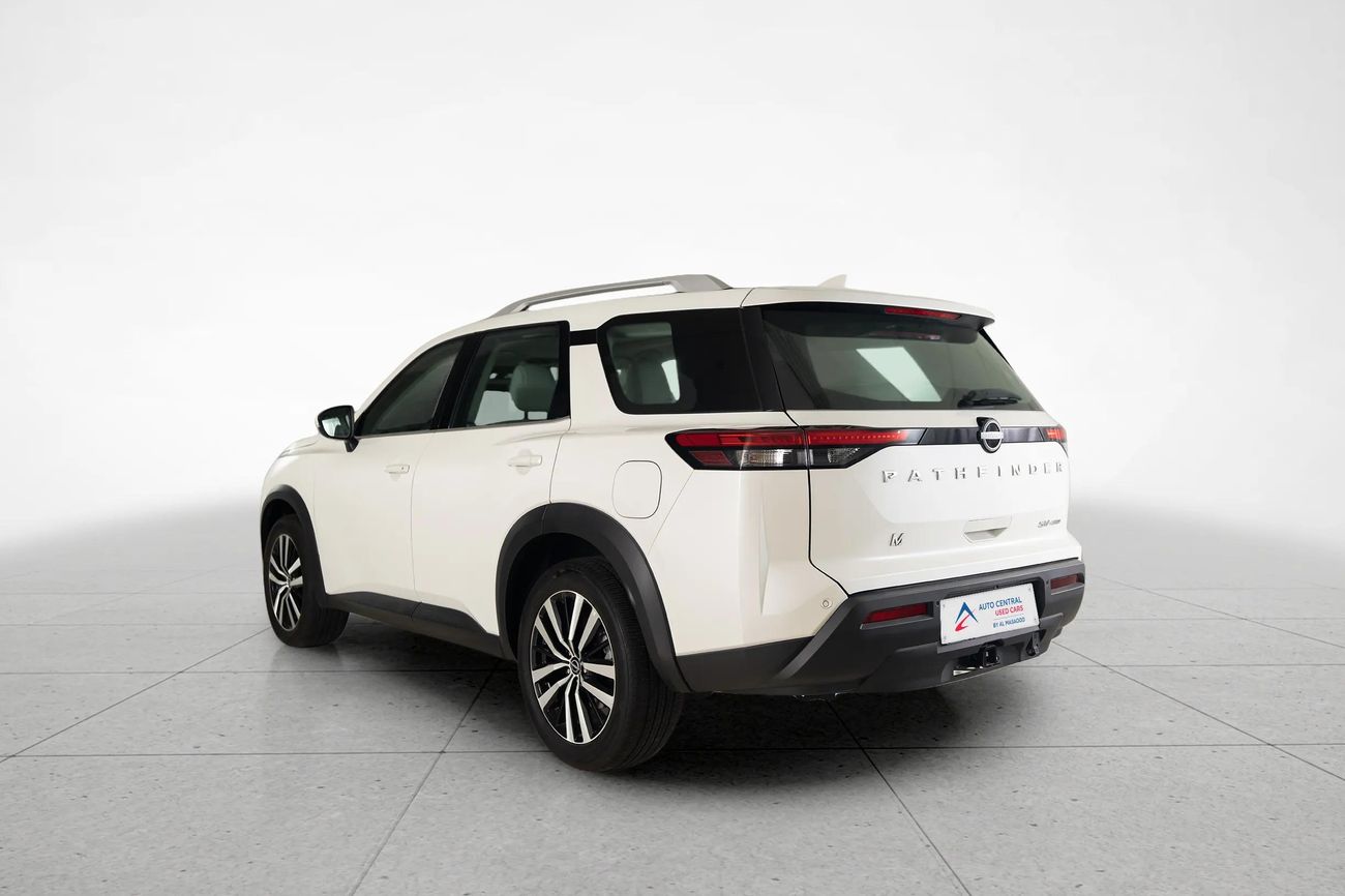 نيسان باثفايندر SV 3.5