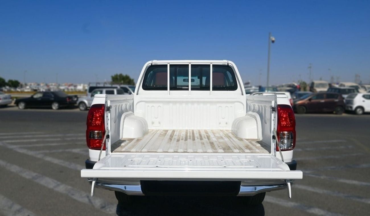Toyota Hilux Toyota Hilux 2.4L Diesel 4WD | Double Cab