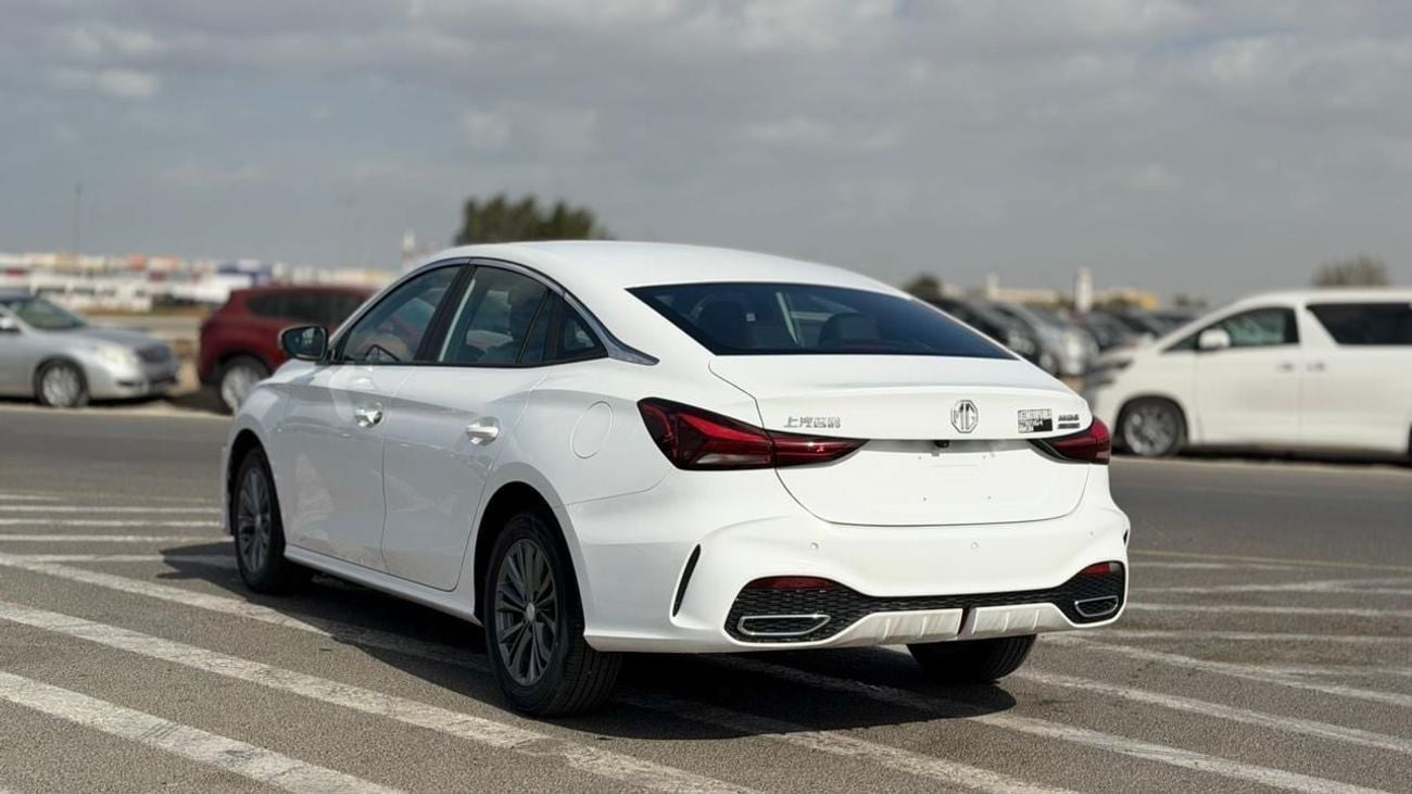 MG 5 DEL MG 5 LUXURY EDITION 1.5L 360 camera &sunroof A/T 2025