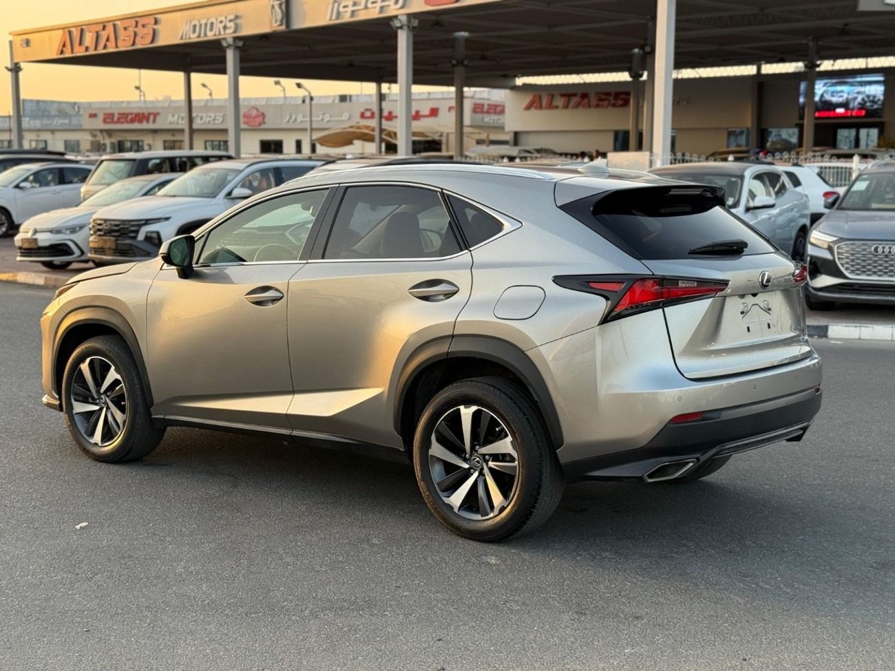 Lexus NX300 Premium 360 camera Full Option