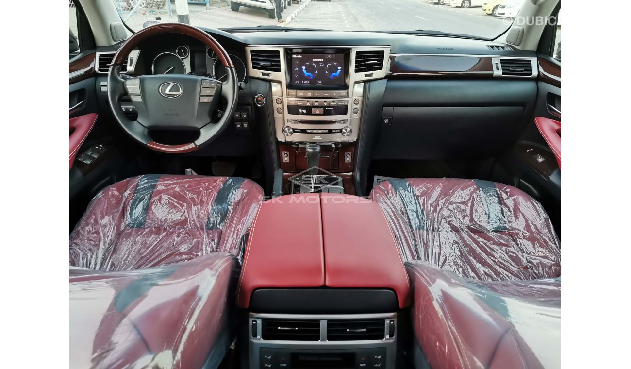 Lexus LX 570 5.7L Petrol, Alloy Wheels, Parking Sensor, Sunroof, Rear A/C, Driver Memory Seat, (LOT # 7683)