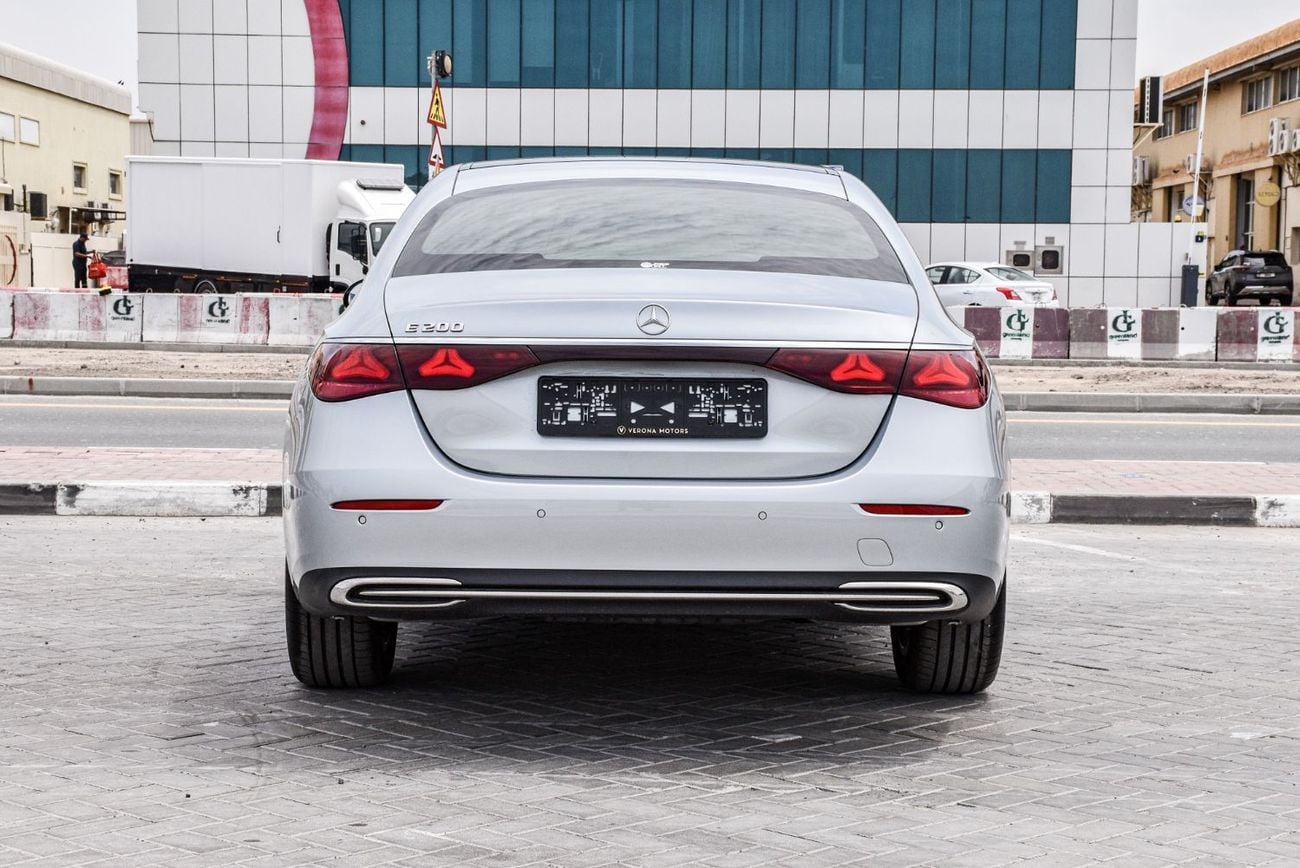 Mercedes Benz E200