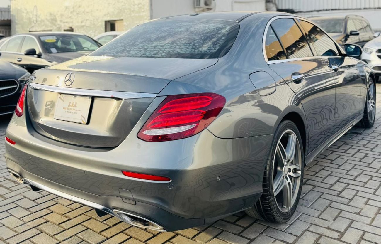 Mercedes Benz E300
