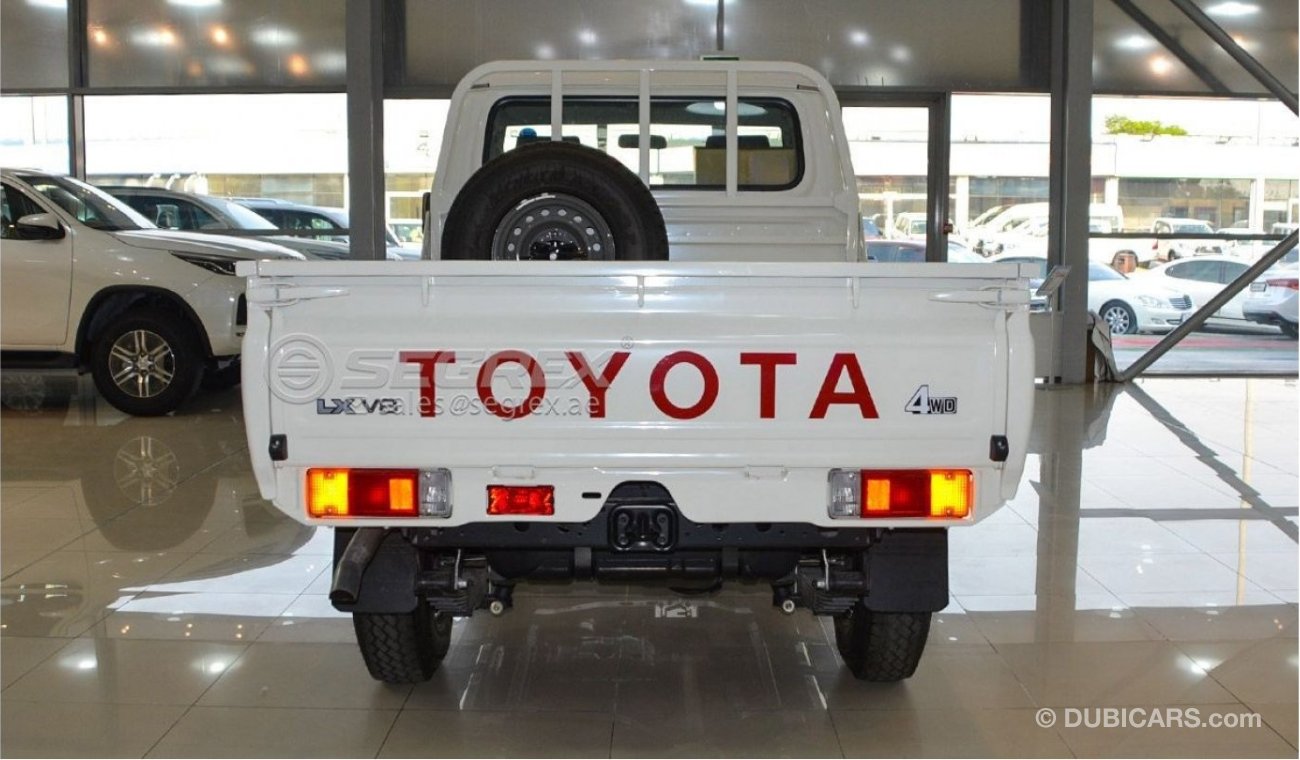 Toyota Land Cruiser Pick Up 21YM 79 4.5L V8 SC Winch, RR diflock, PW - White color available -  الى جميع الوجهات و دول الخليج