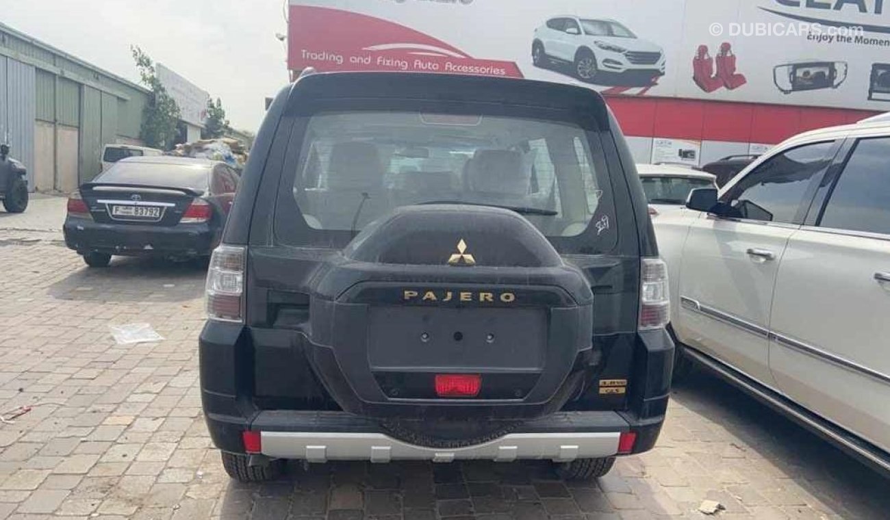 ميتسوبيشي باجيرو 2020 MODEL NEW 0 KM PAJERO COLORS AVAILABLE NOW ON SALE 3.8L ENGINE ON SALE NOW ONLY FOR EXPORT ....