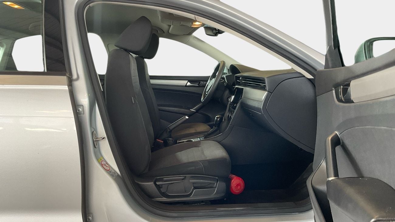 فولكس واجن باسات Trendline | شامل الضمان | 0 ﺪﻔﻋﺓ ﺃﻮﻟﻯ