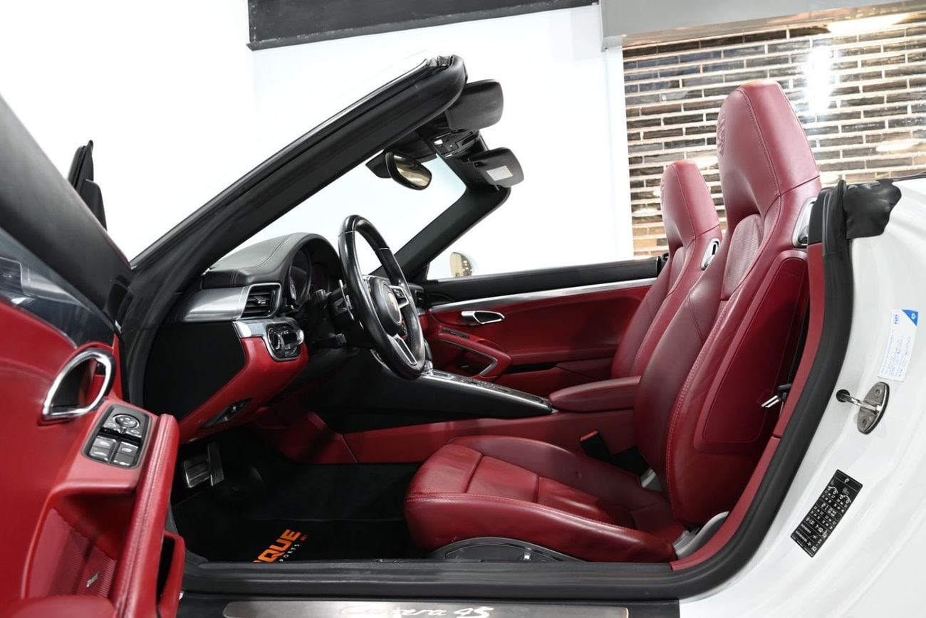 Porsche 911 CARRERA 4S 2017 Porsche 911 Carrera 4S, Full Service History, Excellent Condition, GCC