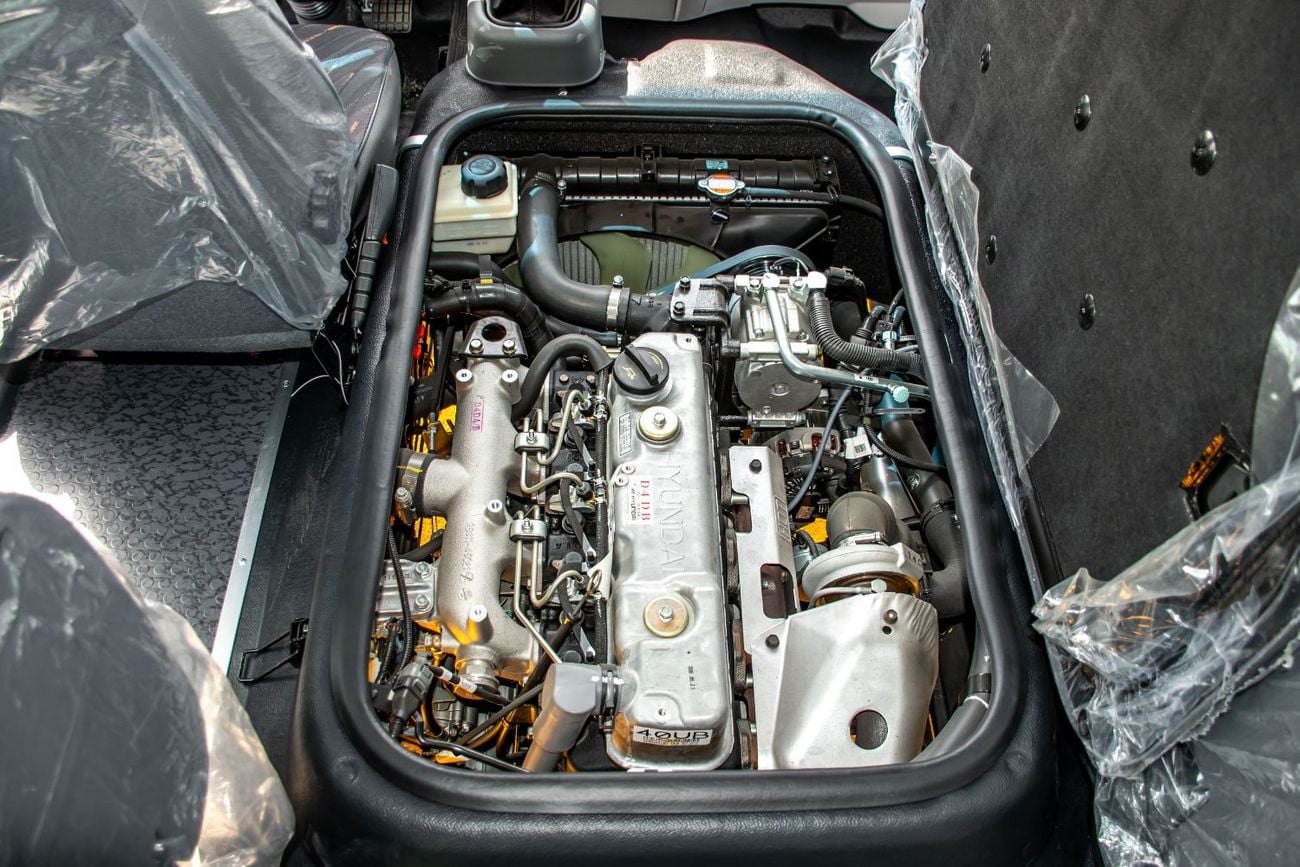 هيونداي كونتي حافلة هايونداي كاونتي كوستر ميني | موديل 2026 | جاهزة للتصدير