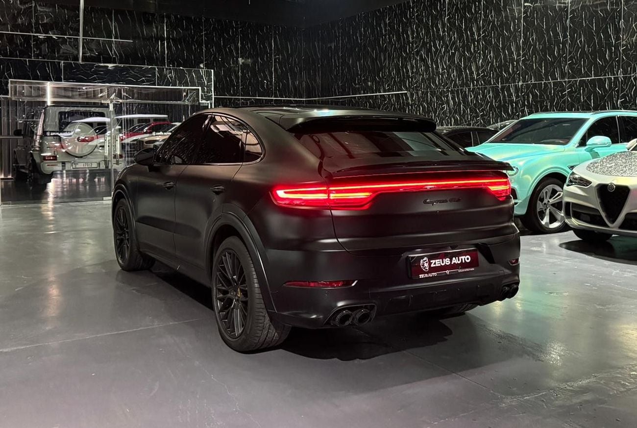 بورش كايان GTS Coupe