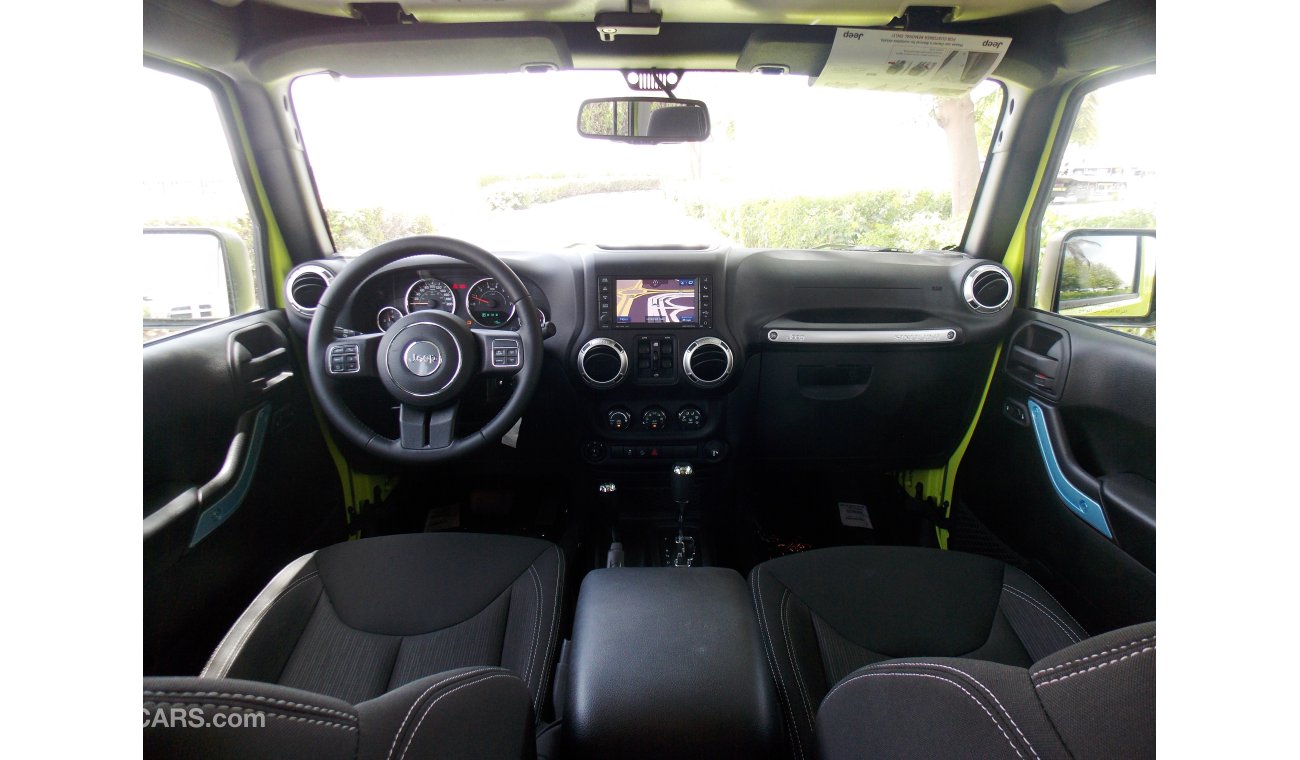 Jeep Wrangler Brand New 2016  SAHARA UNLIMITED 3.6L V6 GCC With 3 Yrs/60000 km AT the Dealer