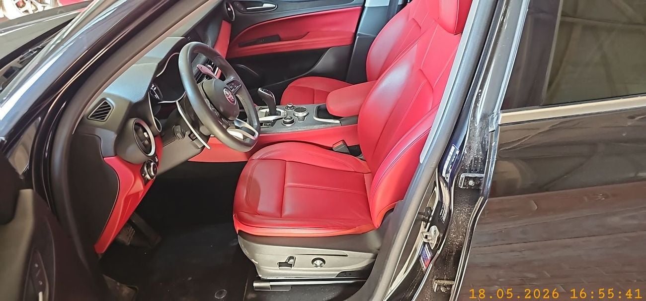 Alfa Romeo Stelvio SUPER 2.0