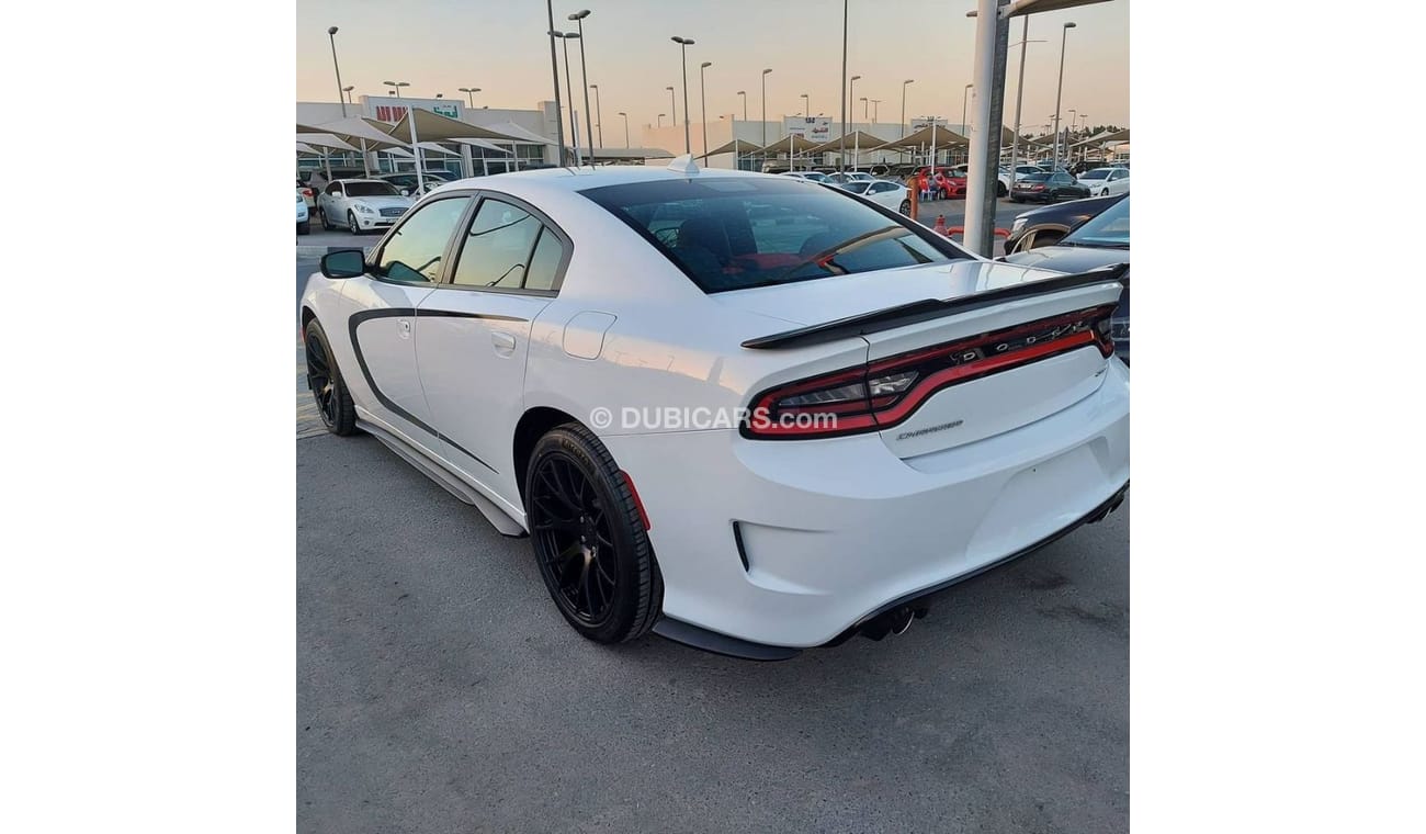 دودج تشارجر كيتSRT8وارد كندي V6