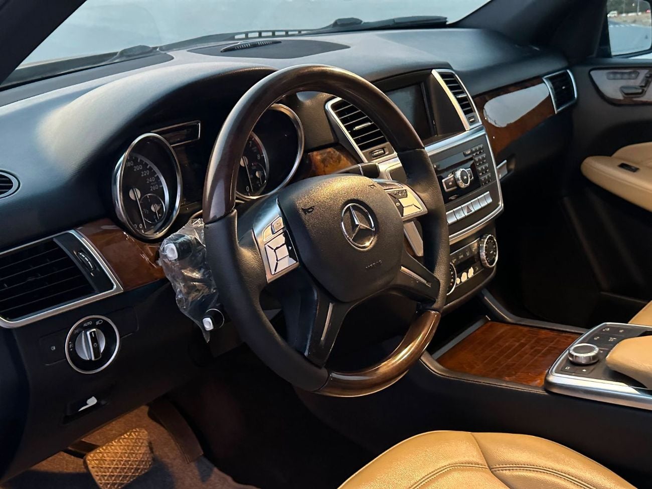 مرسيدس بنز ML 350 AMG KIT