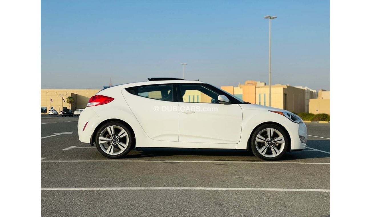 Hyundai Veloster GLS HYUNDAI VELOSTER MODEL 2016 2.0 FULL OPTION PANORAMA
