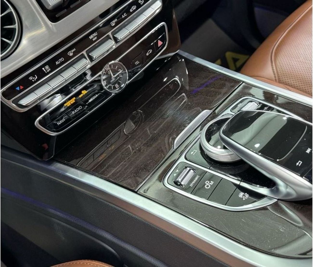 Mercedes-Benz G 500 Std 4.0L (416 HP) 2019 Mercedes Benz G500, Warranty, Full Mercedes Service History, Full Options, GC