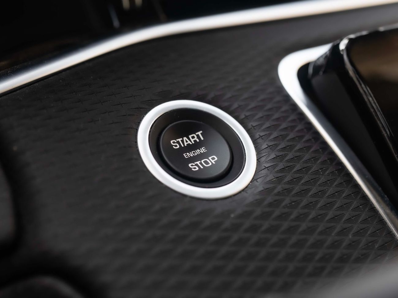 Land Rover Range Rover Evoque P200 HSE 2.0L